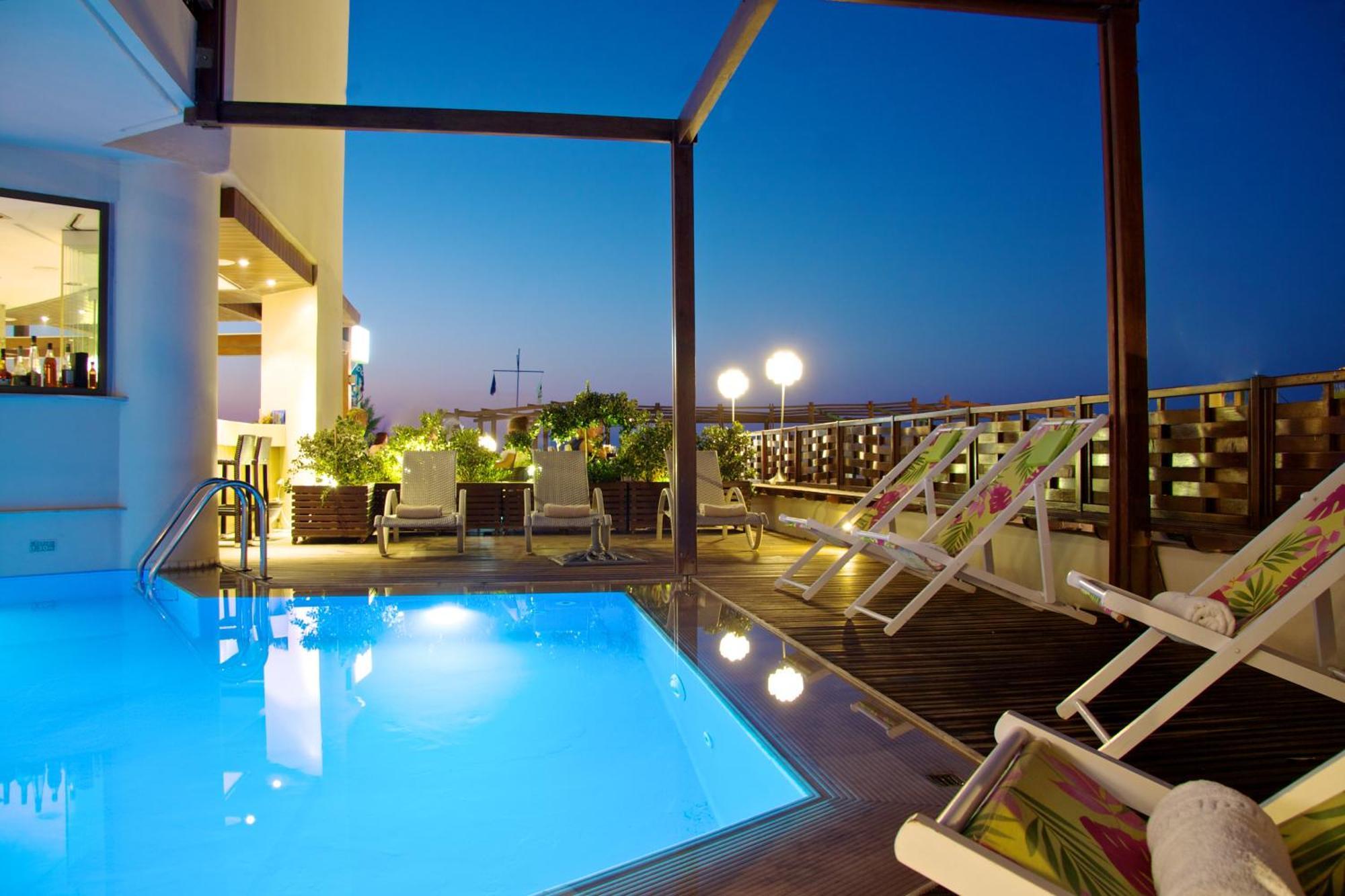 Steris Elegant Beach Hotel & Apartments Resmo Dış mekan fotoğraf